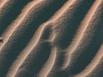 Ripple pattern in sand