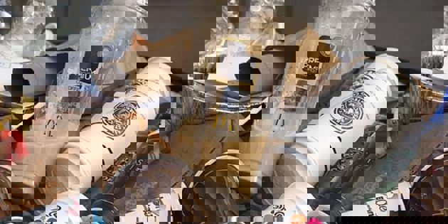 Disposable coffee cups