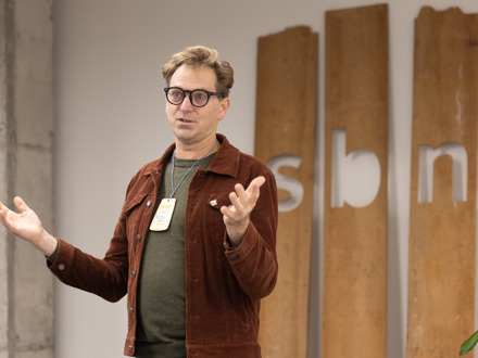 Vincent Heeringa with SBN sign