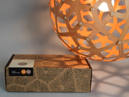 Kit set box containing light