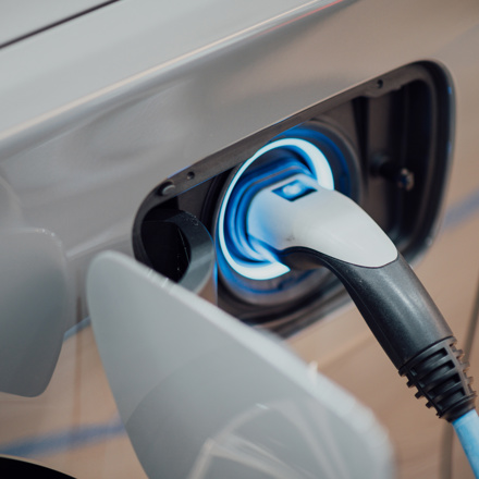 Electric vehicle charging port