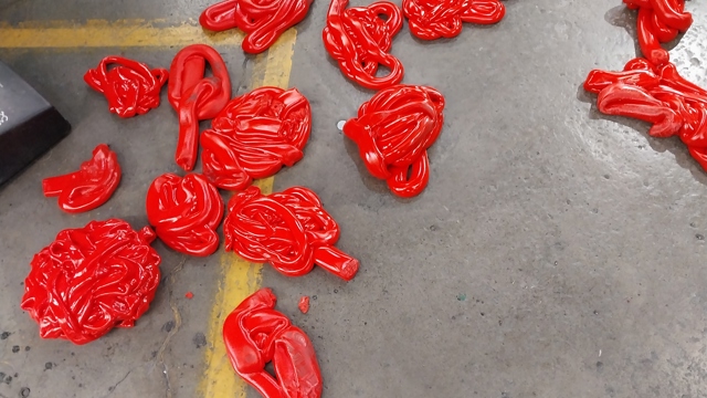 Cross-linked polyethylene