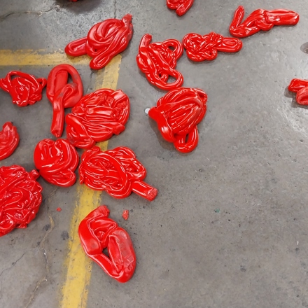 Cross-linked polyethylene