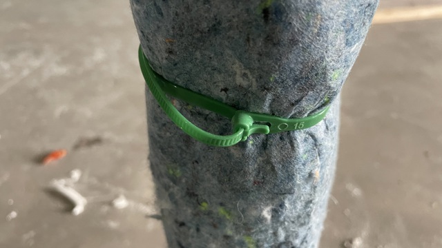Reusable cable tie